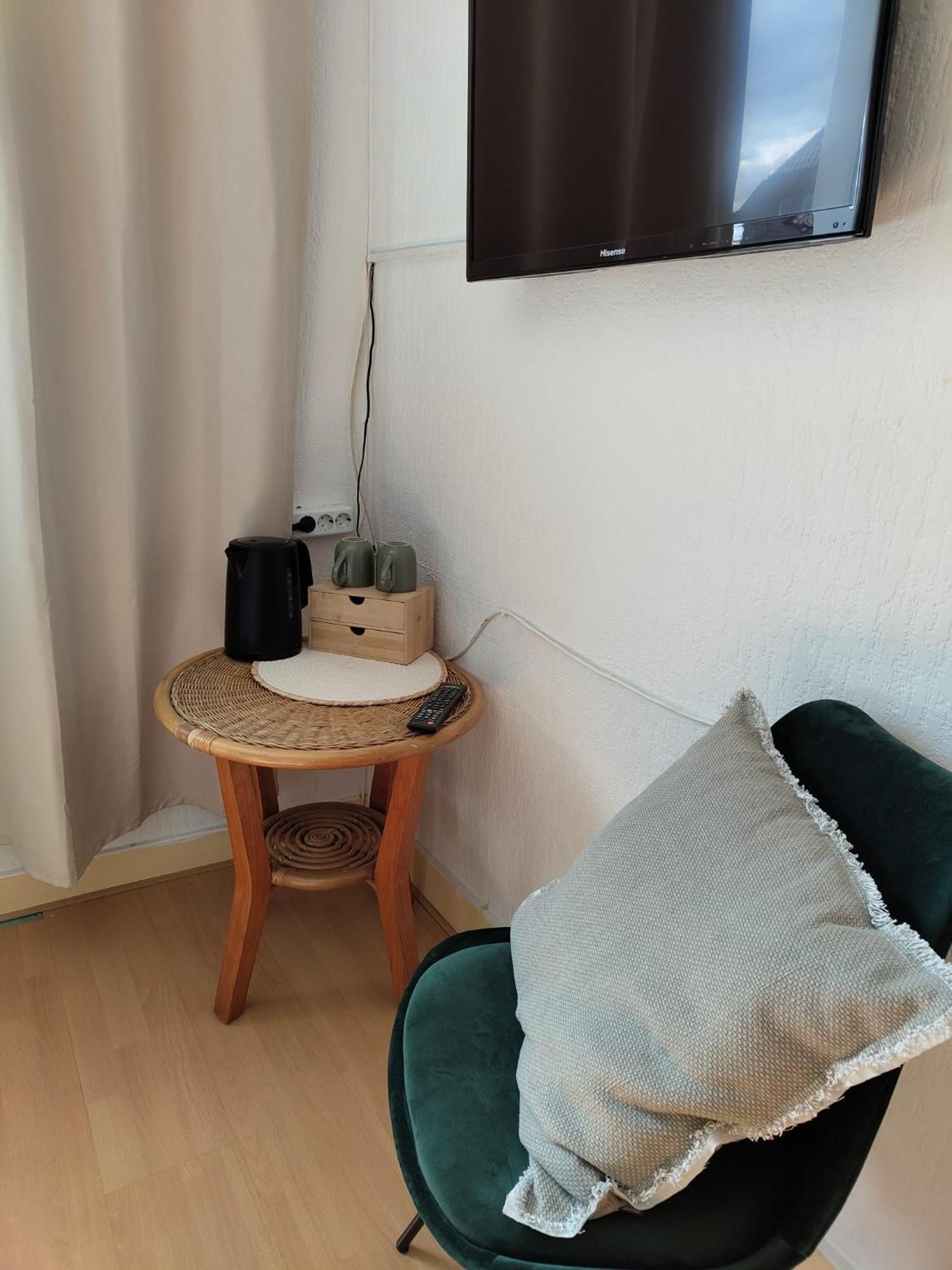 Guesthouse - Weeze Rooms Εξωτερικό φωτογραφία