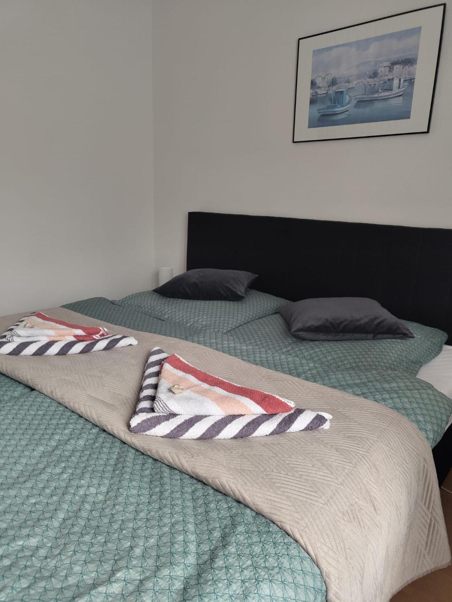 Guesthouse - Weeze Rooms Εξωτερικό φωτογραφία